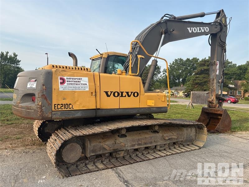 Volvo EC210C L Tracked Excavator Beltegraver