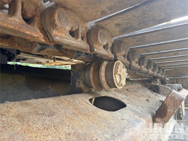 Volvo EC210C L Tracked Excavator Beltegraver