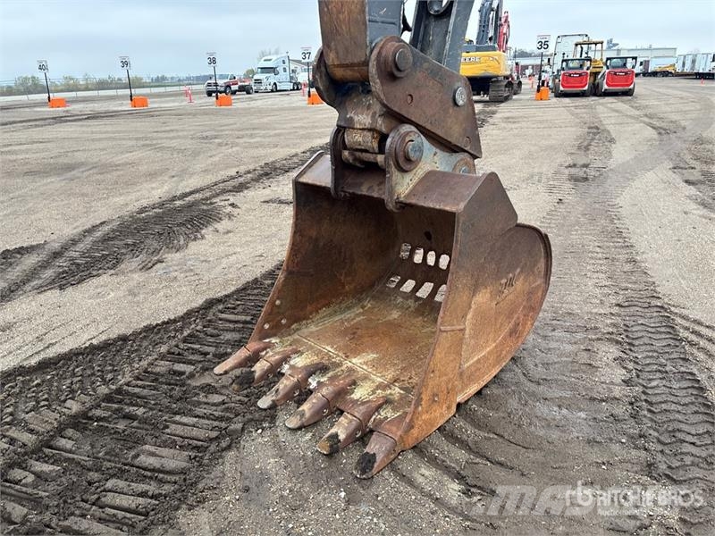 Volvo EC220ELR Tracked Excavator 대형 굴삭기 29톤 이상