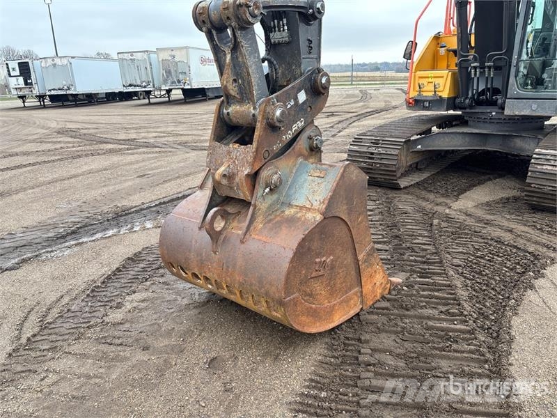 Volvo EC220ELR Tracked Excavator 대형 굴삭기 29톤 이상