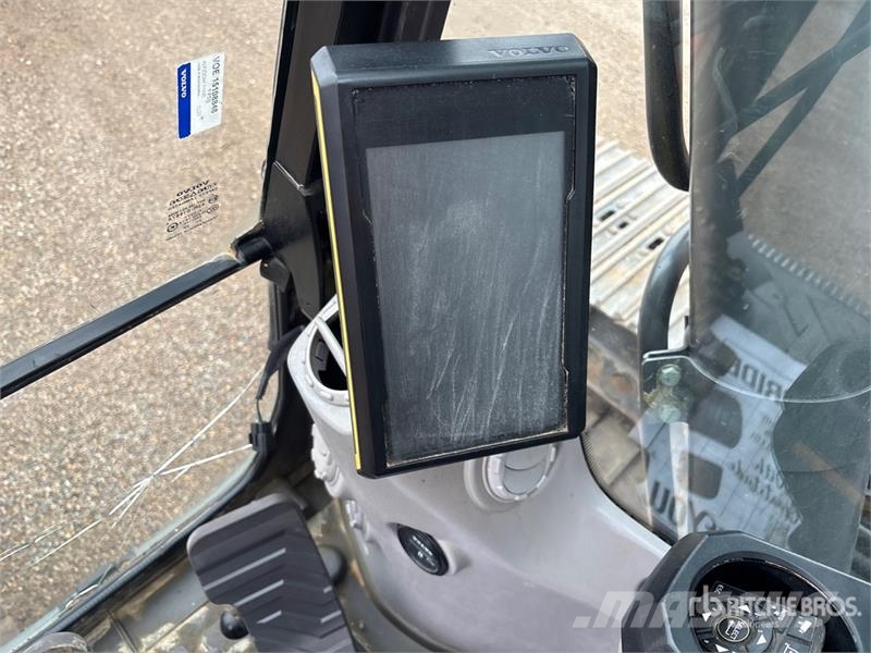 Volvo EC220ELR Tracked Excavator 대형 굴삭기 29톤 이상