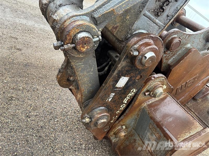 Volvo EC220ELR Tracked Excavator Raupenbagger