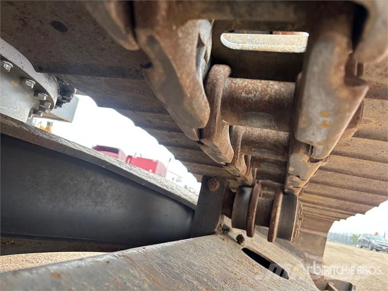 Volvo EC220ELR Tracked Excavator 대형 굴삭기 29톤 이상