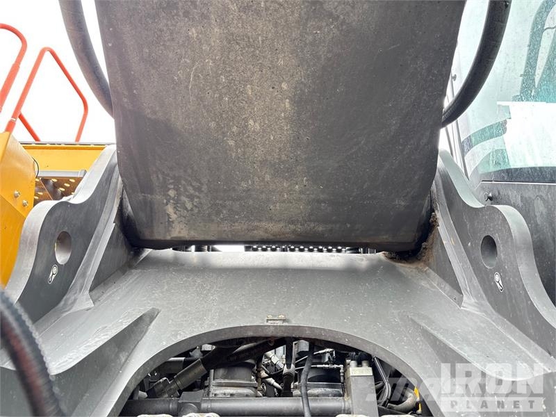 Volvo EC950FL Tracked Excavator Beltegraver