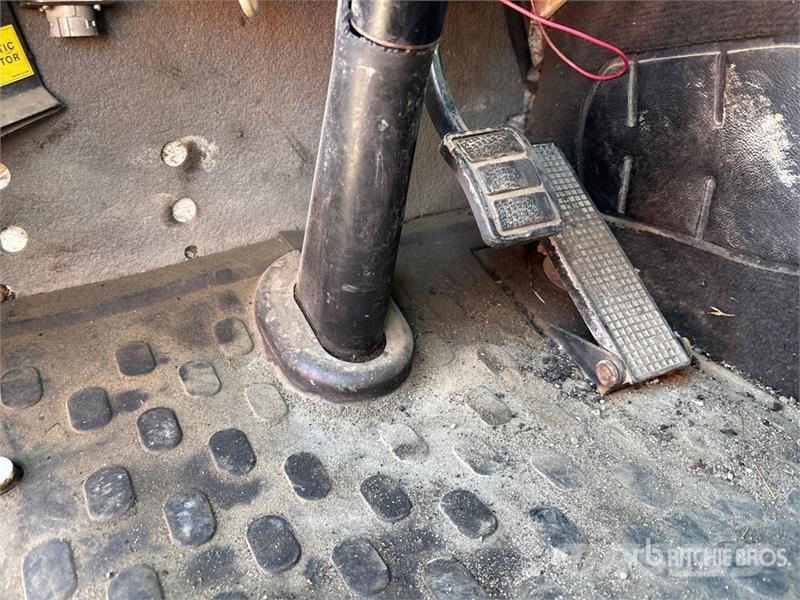 Volvo FE Platformas/izkraušana no sāniem