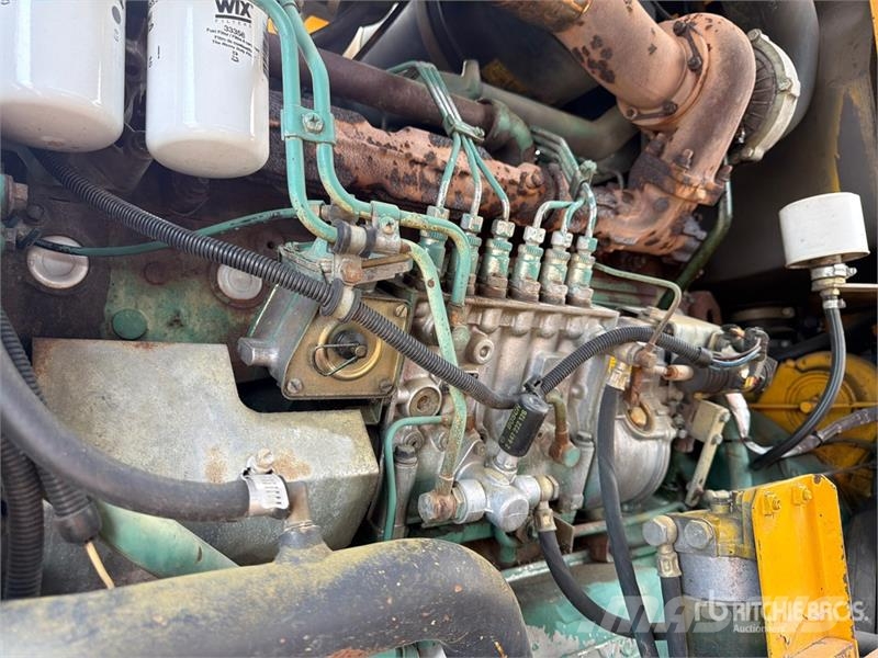 Volvo L-120 Wheel Loader Iekrāvēji uz riteņiem