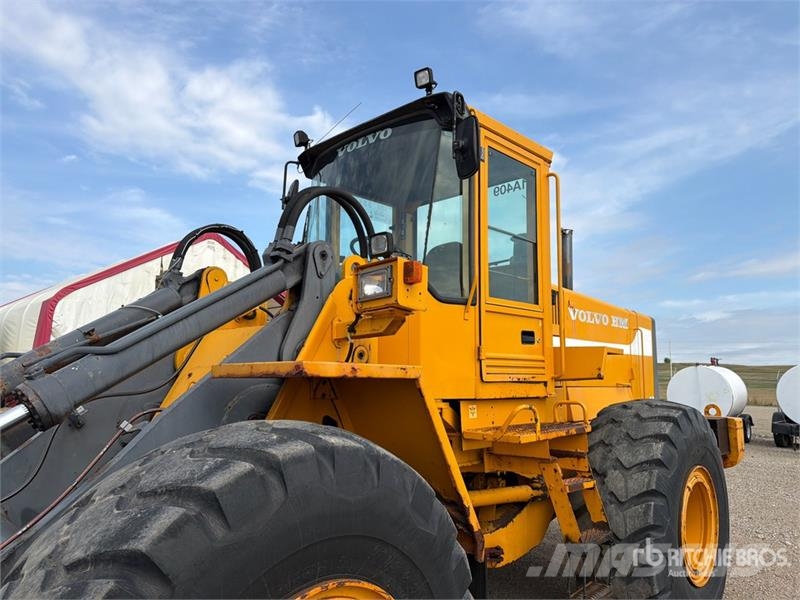Volvo L-120 Wheel Loader Iekrāvēji uz riteņiem