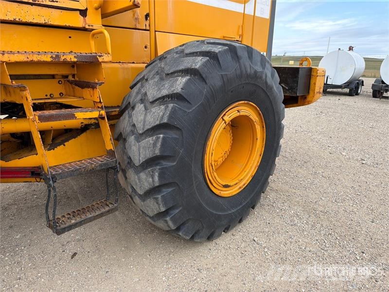 Volvo L-120 Wheel Loader Iekrāvēji uz riteņiem