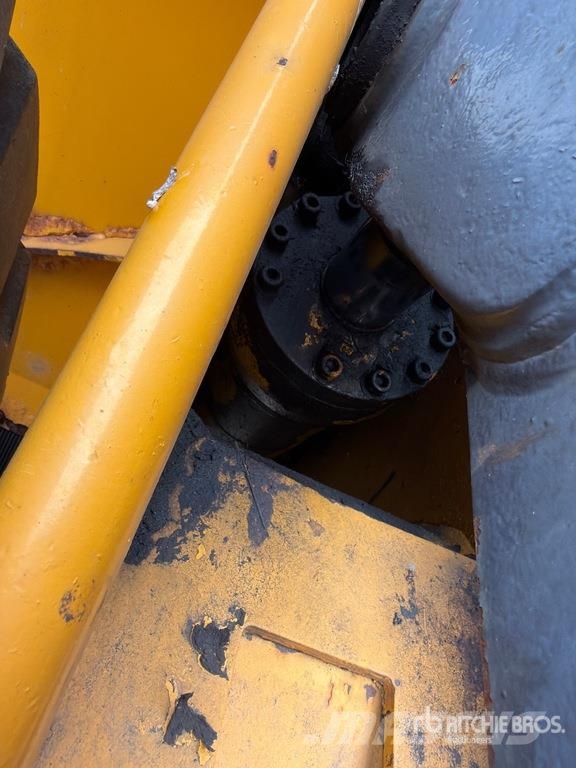 Volvo L-120 Wheel Loader Iekrāvēji uz riteņiem