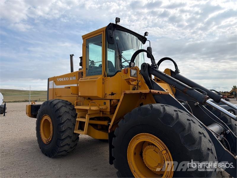 Volvo L-120 Wheel Loader Iekrāvēji uz riteņiem