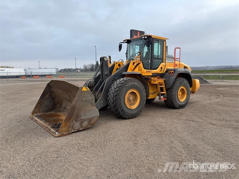 Volvo L120H Wheel Loader لوادر بعجل