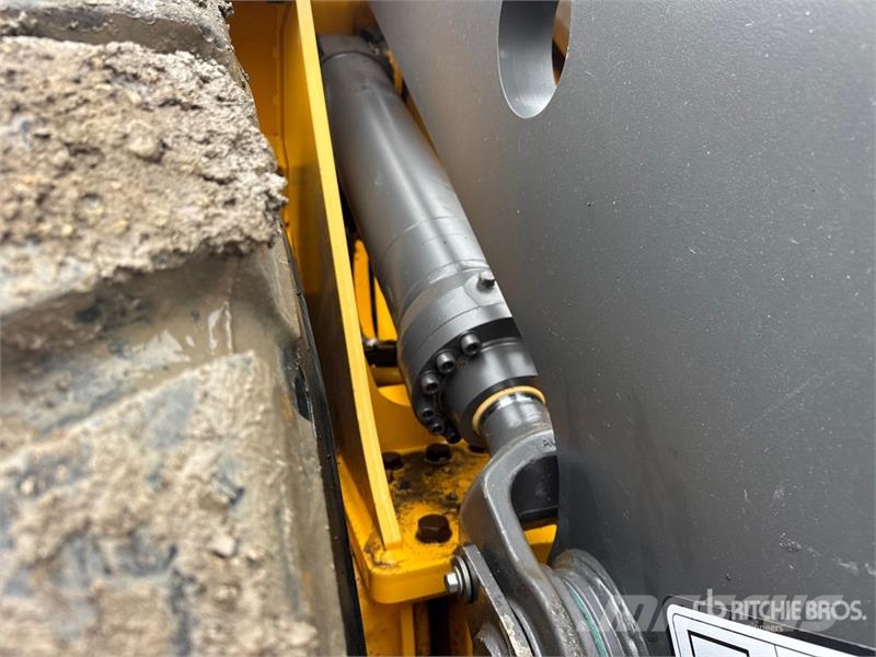 Volvo L120H Wheel Loader Kolesové nakladače