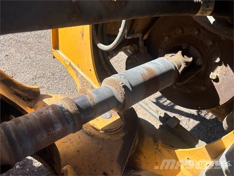 Volvo L120H Wheel Loader ホイールローダー・タイヤショベル