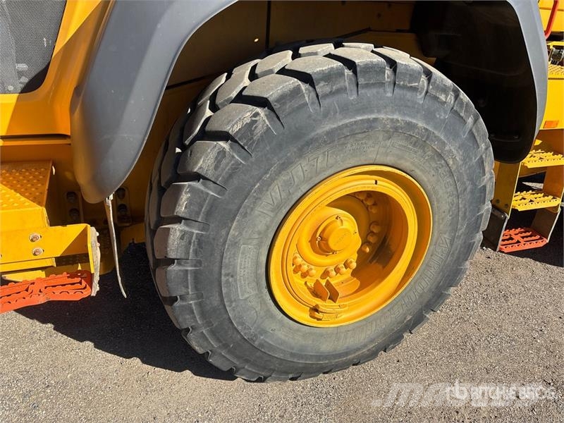 Volvo L120H Wheel Loader ホイールローダー・タイヤショベル