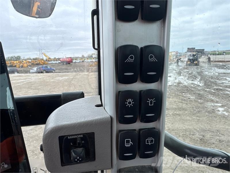 Volvo L120H Wheel Loader Kolesové nakladače