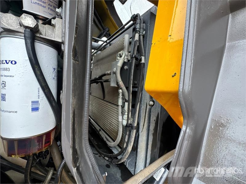 Volvo L120H Wheel Loader Kolesové nakladače