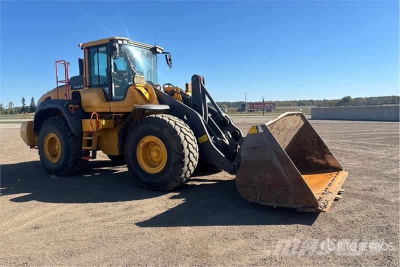 Volvo L120H Wheel Loader ホイールローダー・タイヤショベル