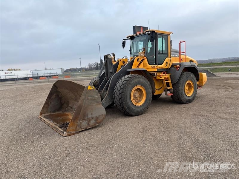 Volvo L120H Wheel Loader لوادر بعجل