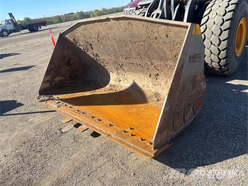 Volvo L120H Wheel Loader ホイールローダー・タイヤショベル