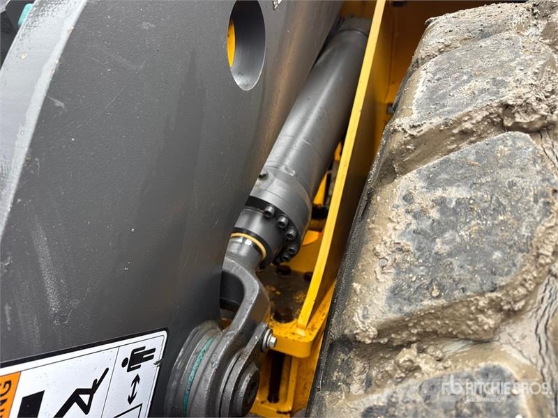 Volvo L120H Wheel Loader Kolesové nakladače