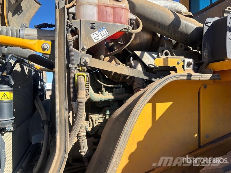Volvo L120H Wheel Loader ホイールローダー・タイヤショベル