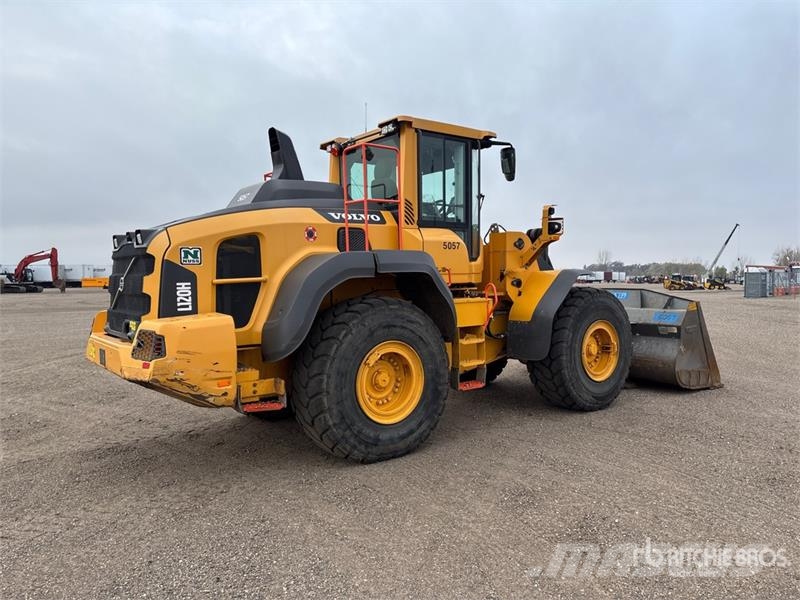 Volvo L120H Wheel Loader لوادر بعجل