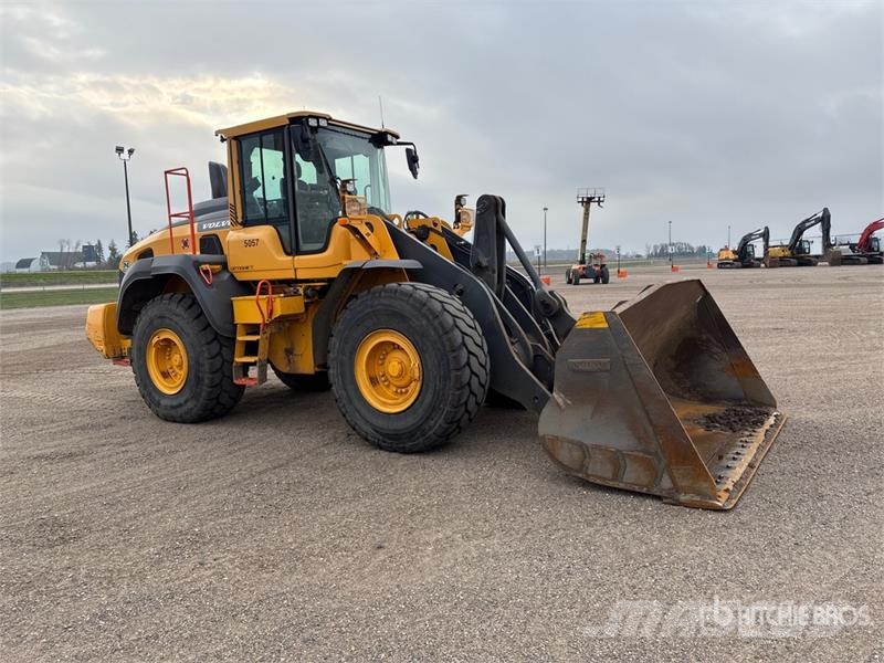 Volvo L120H Wheel Loader لوادر بعجل