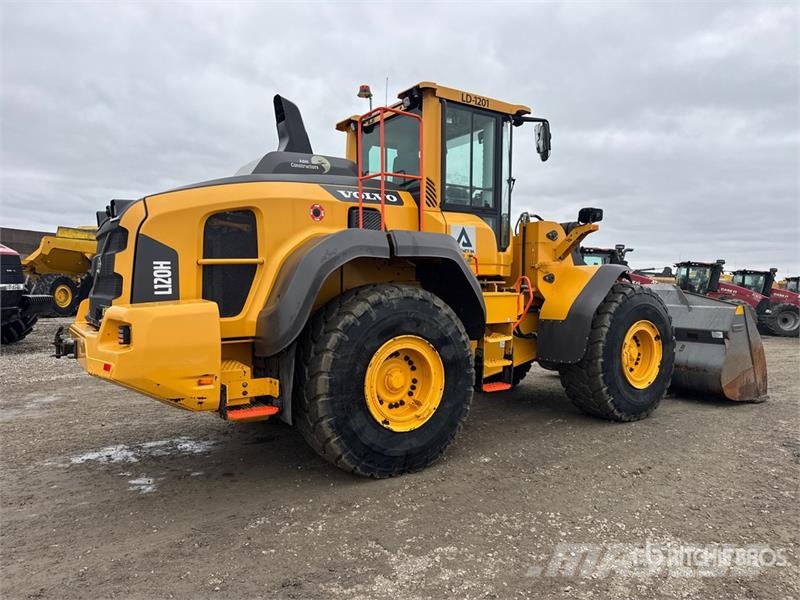 Volvo L120H Wheel Loader Kolesové nakladače