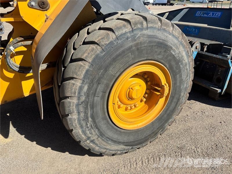 Volvo L120H Wheel Loader ホイールローダー・タイヤショベル