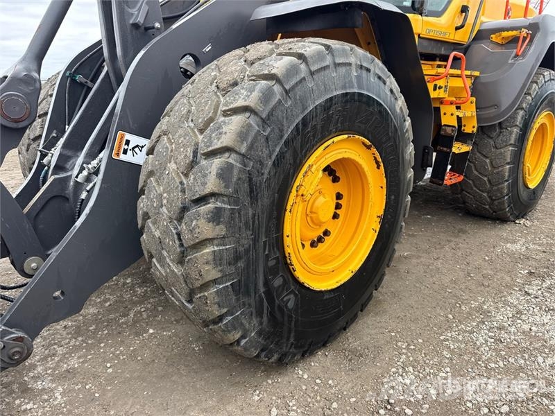 Volvo L120H Wheel Loader Kolesové nakladače