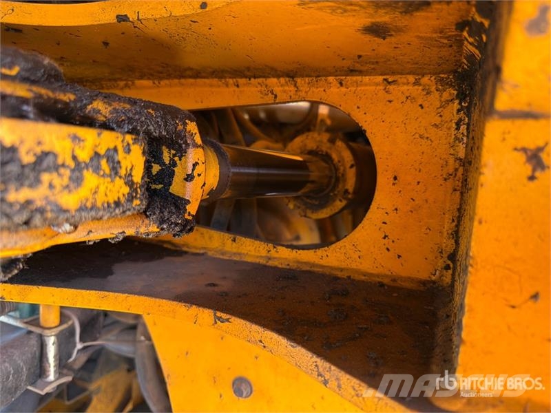 Volvo L70E Naudoti ratiniai krautuvai