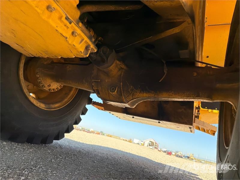 Volvo L70E Naudoti ratiniai krautuvai