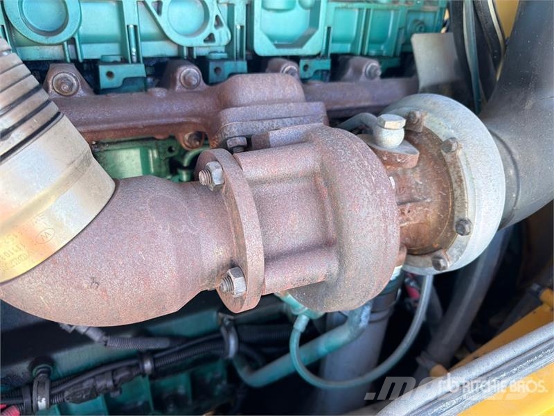 Volvo L70E Naudoti ratiniai krautuvai