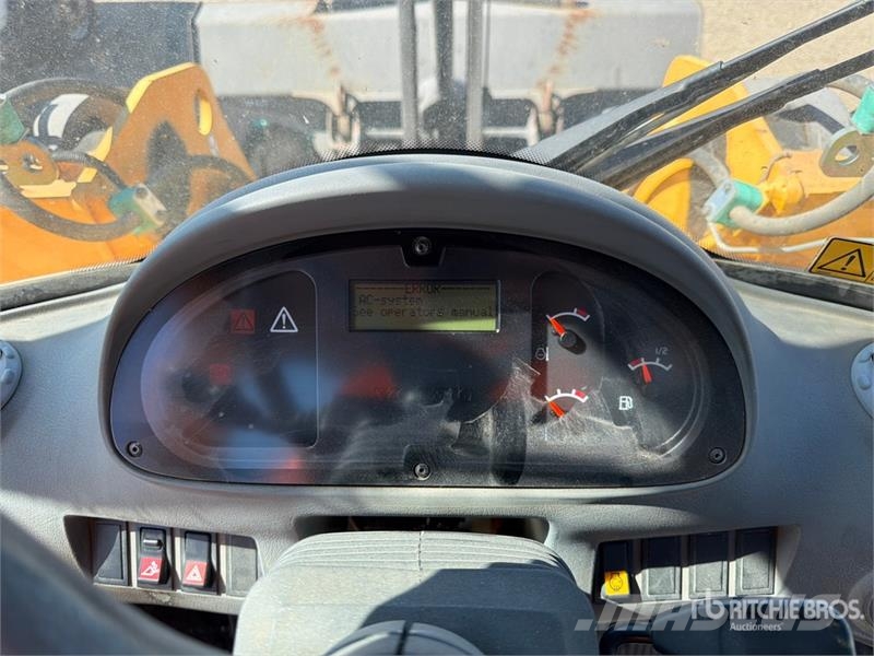 Volvo L70E Naudoti ratiniai krautuvai