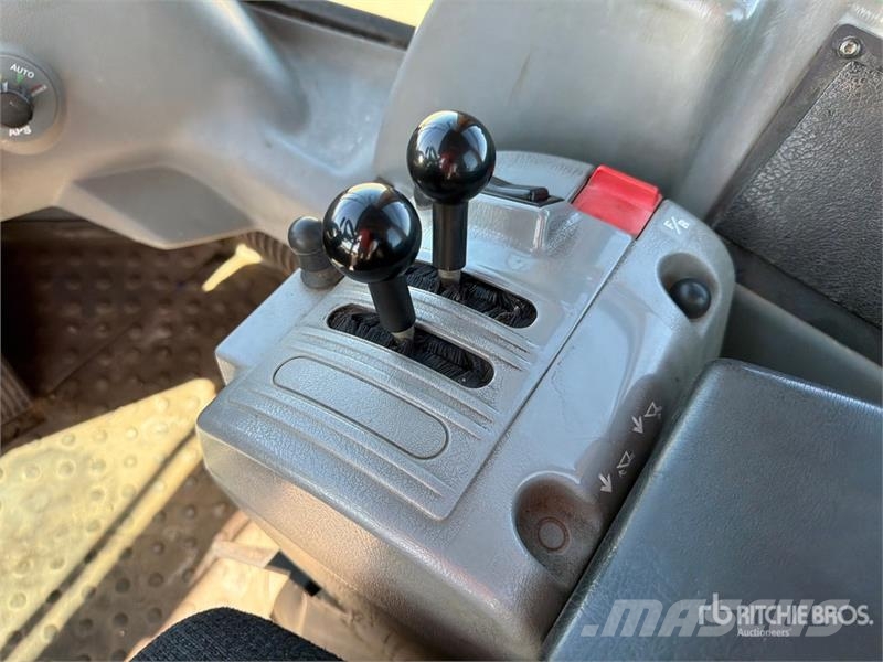Volvo L70E Naudoti ratiniai krautuvai