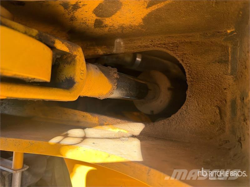 Volvo L90F Wheel Loader Wheel loaders