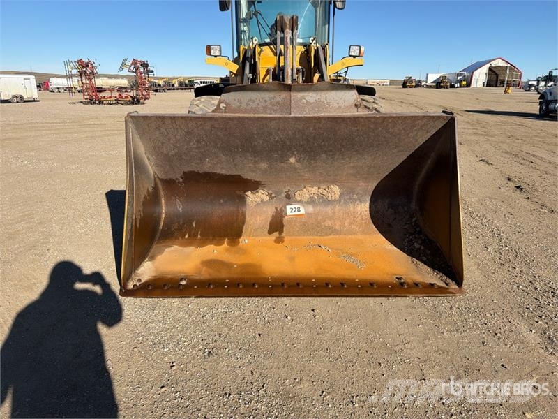 Volvo L90F Wheel Loader Wheel loaders