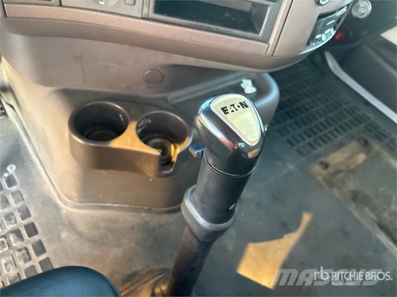 Volvo VAH Νταλίκες μεταφοράς οχημάτων