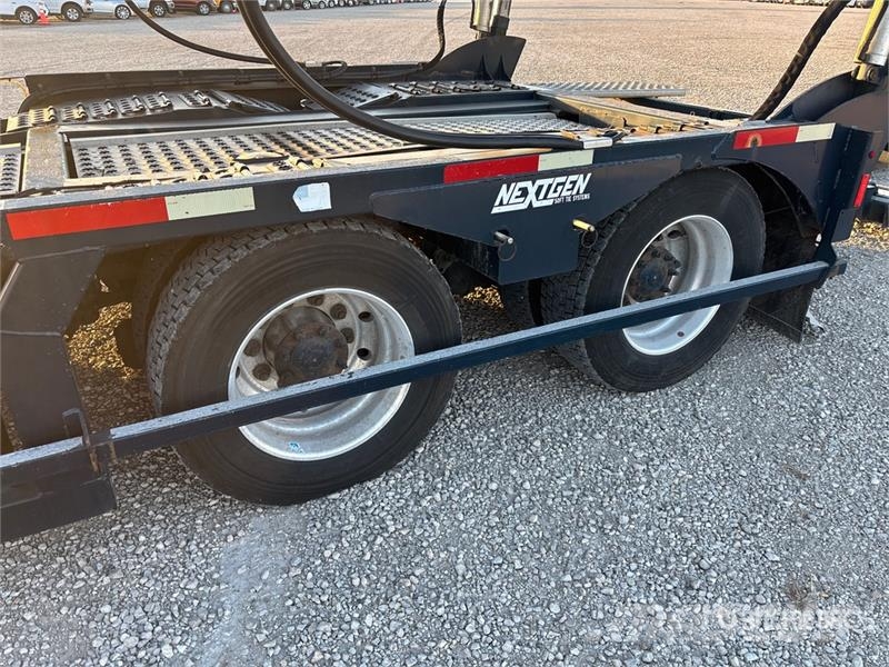 Volvo VAH Pojazdy do transportu samochodów