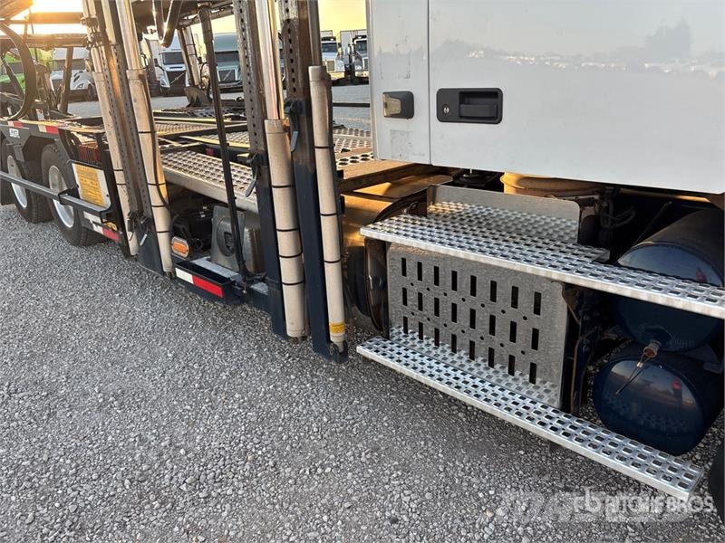 Volvo VAH Νταλίκες μεταφοράς οχημάτων