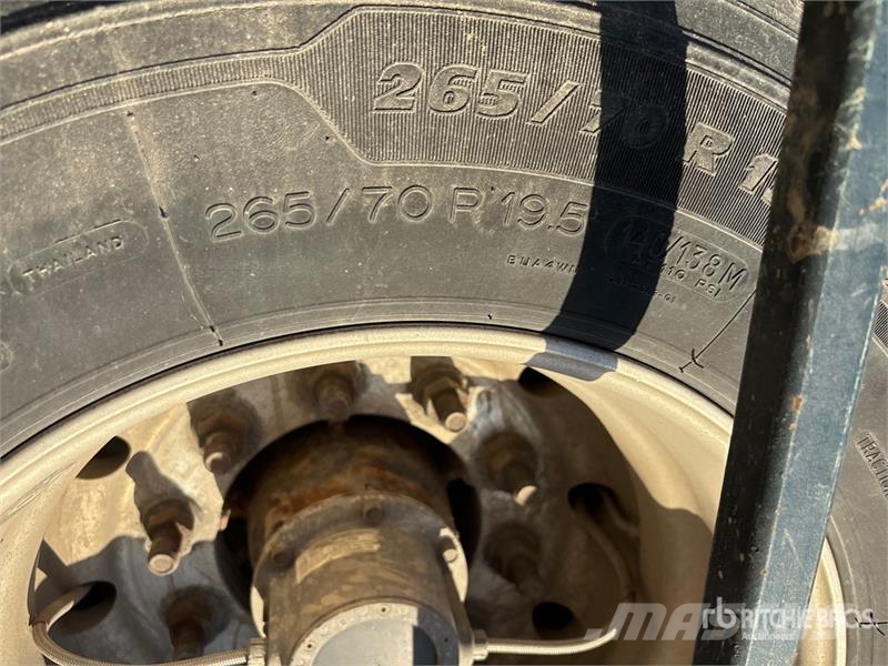 Volvo VAH مركبات النقل