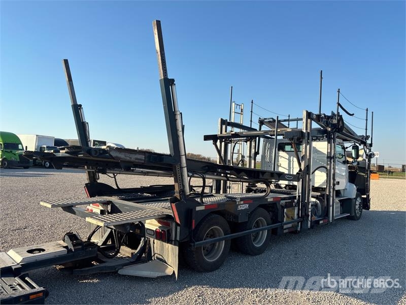 Volvo VAH مركبات النقل