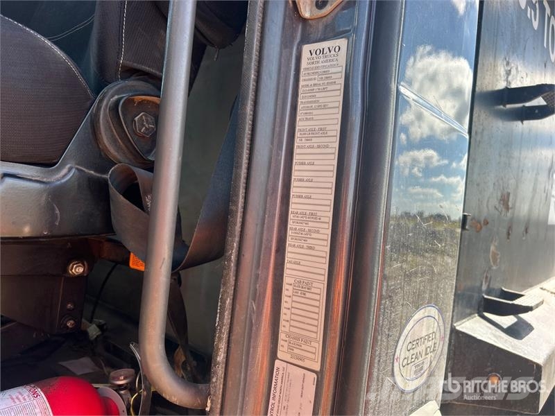 Volvo VHD Camiones bañeras basculantes o volquetes