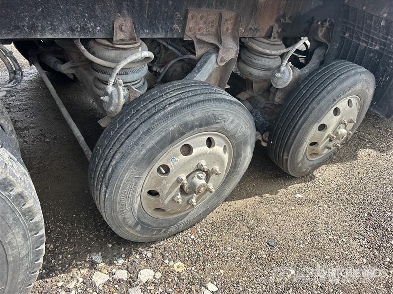 Volvo VHD Caminhões basculantes