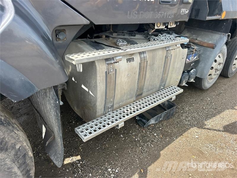Volvo VHD Caminhões basculantes