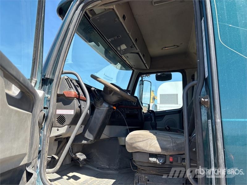 Volvo VHD Kipper