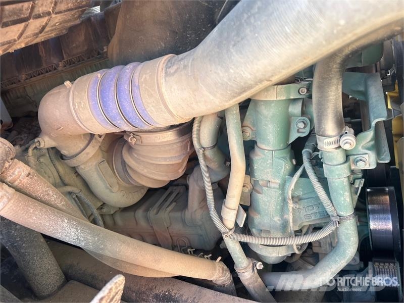 Volvo VHD Camiones bañeras basculantes o volquetes