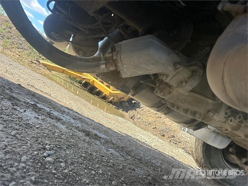 Volvo VHD Camiones bañeras basculantes o volquetes
