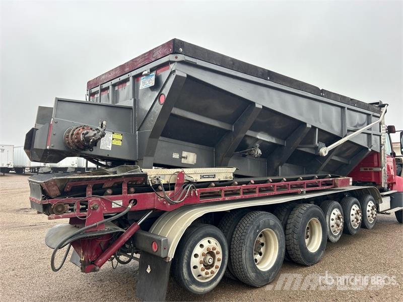 Volvo VHD 14x4 Stone Spreader Truck Машини за бетонов камък