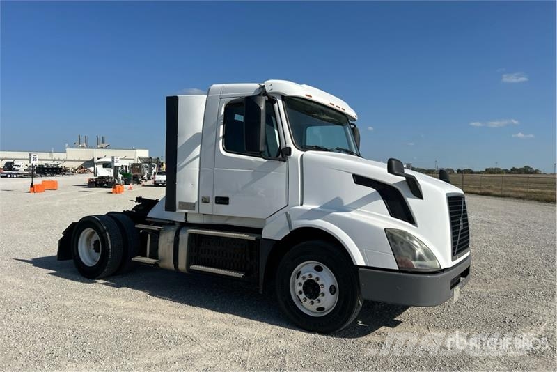 Volvo VNL Camiones tractor